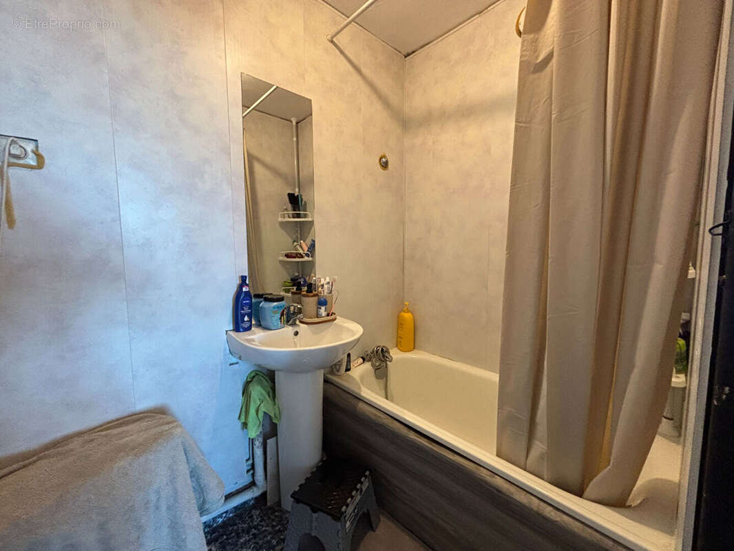 Appartement à MARSEILLE-14E