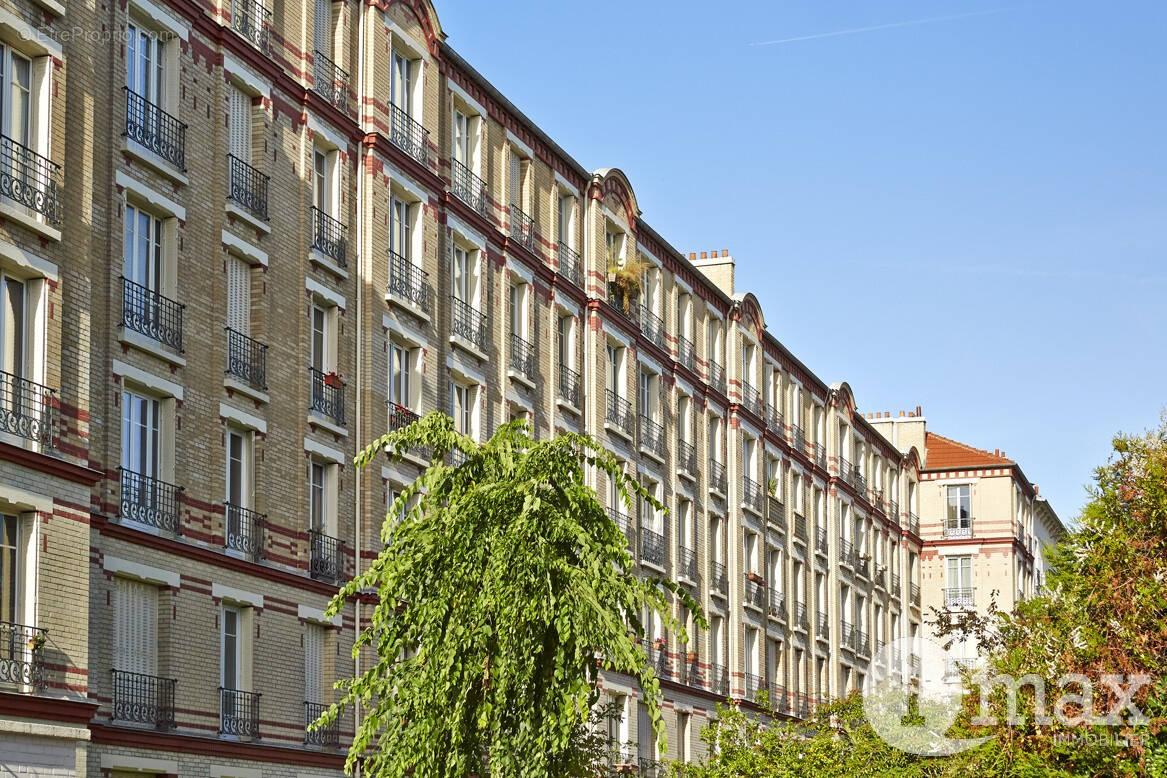 Appartement à COURBEVOIE