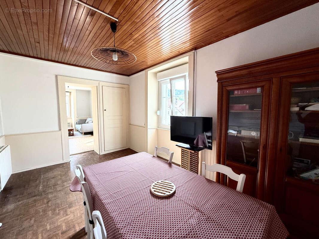 Appartement 61 m² à Villers-Le-Lac  - photo 6