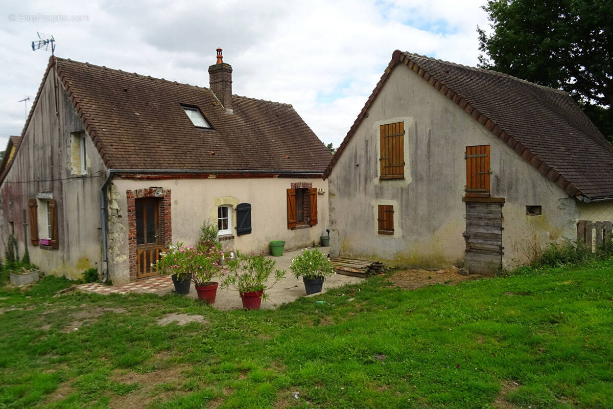 Maison à AUTHON-DU-PERCHE