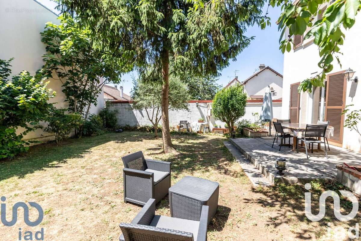 Photo 8 - Maison à VIRY-CHATILLON