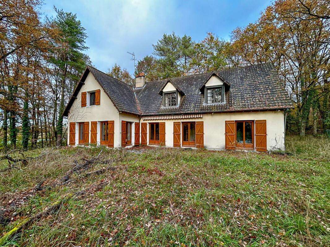 Maison à MERY-SUR-CHER