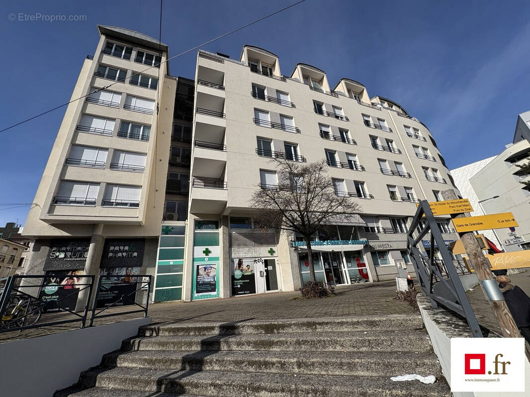 Commerce à GRENOBLE