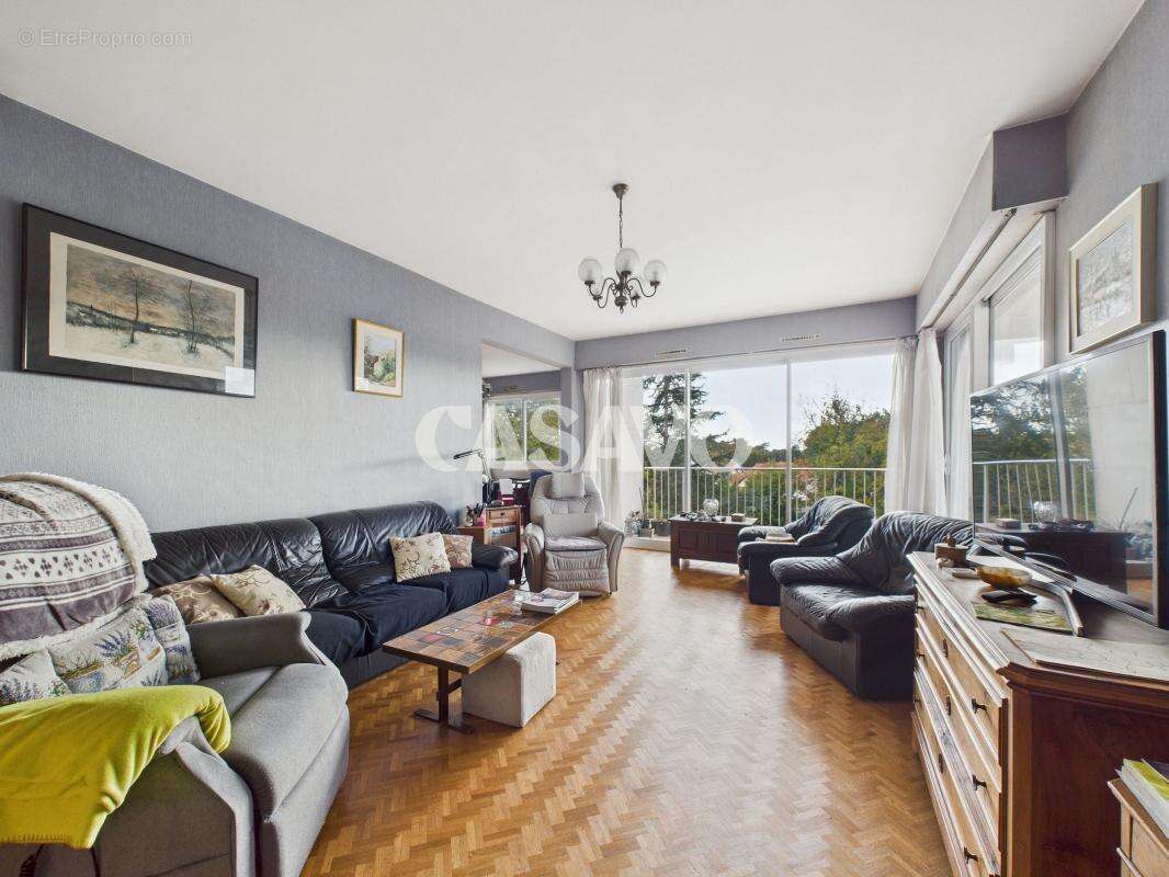 Appartement à SAINT-SEBASTIEN-SUR-LOIRE