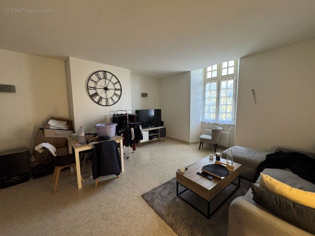 Appartement à SAINTES