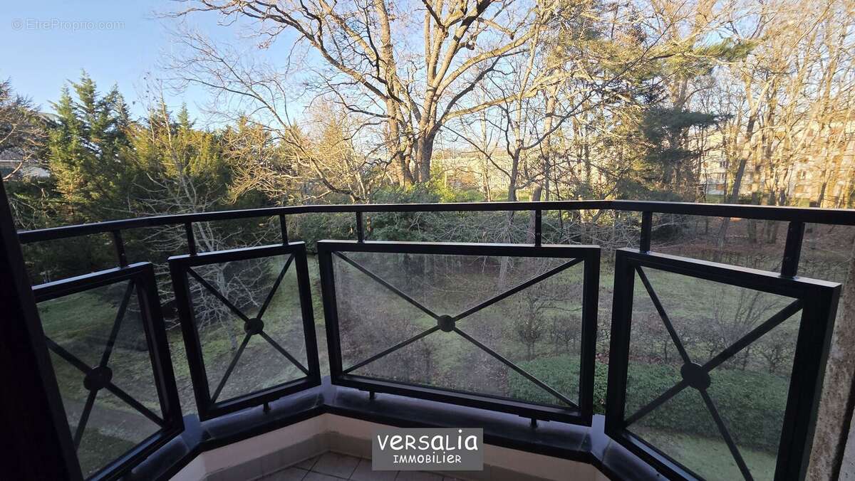 Appartement à VERSAILLES