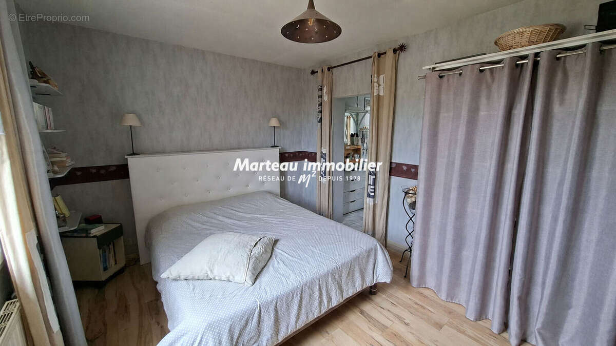 Maison à MONCE-EN-BELIN