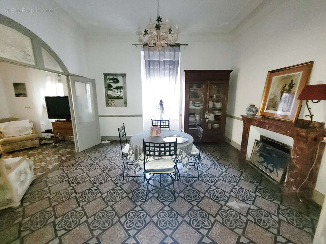 Maison à FLEURY