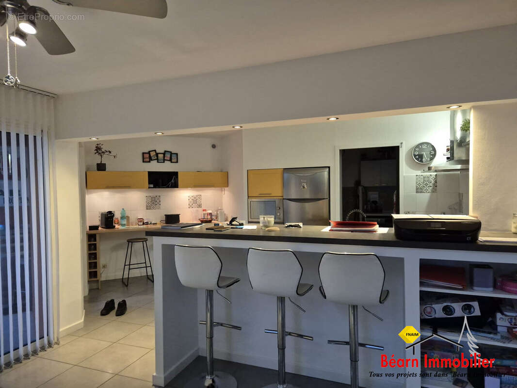 Maison 160 m² à Salies-De-Bearn  - photo 8