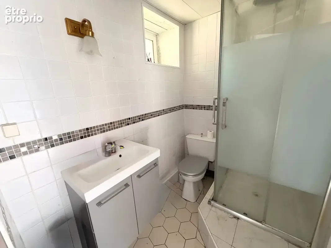 Maison ancienne avec grand terrain - photo 9