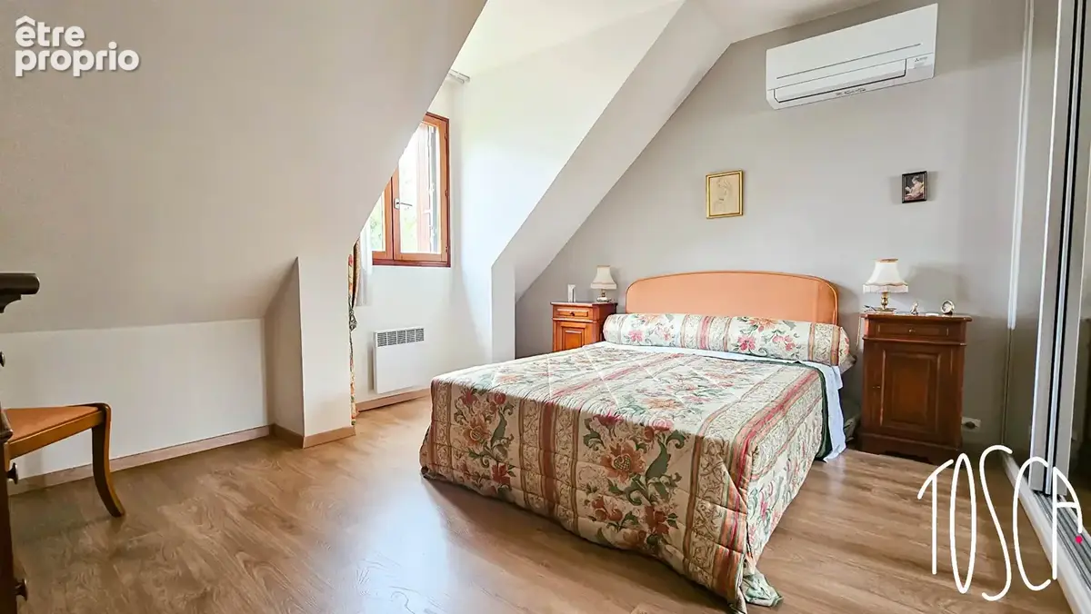 Thiais - centre ville - maison 6 pieces  - 4 chambres - garage - sous-sol total - photo 11