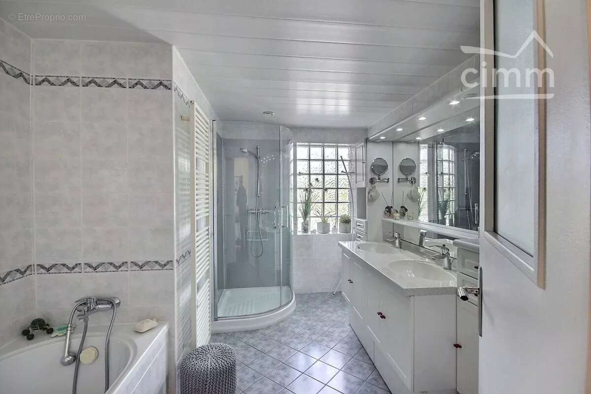 Maison à GOURNAY-SUR-MARNE