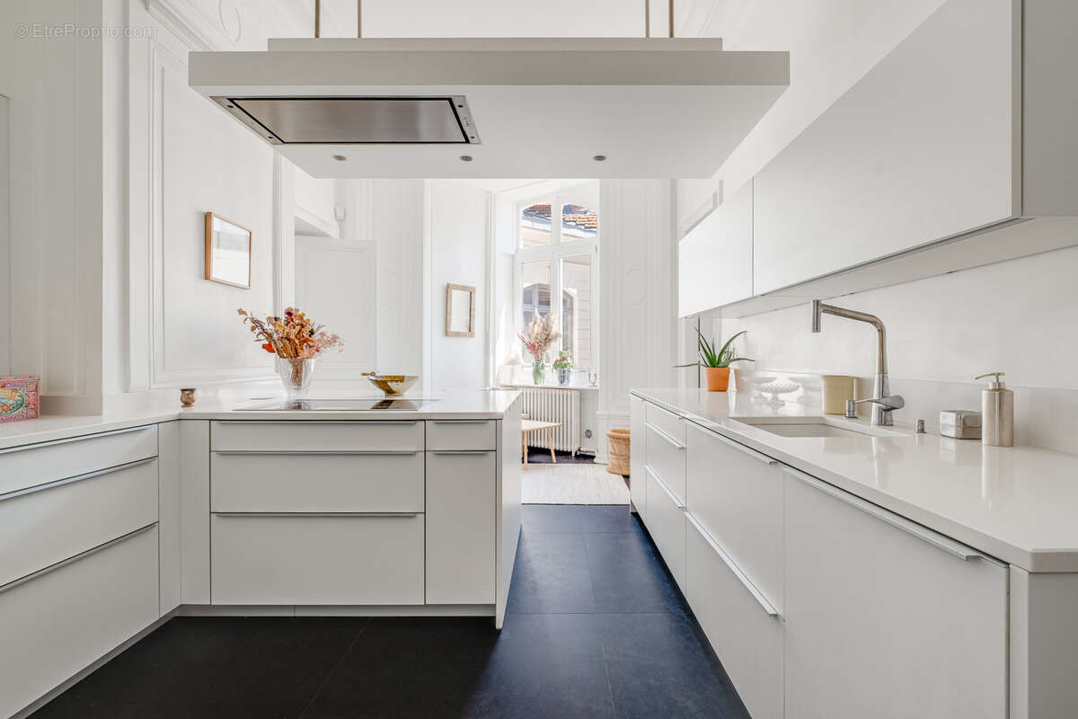 Appartement à LYON-6E