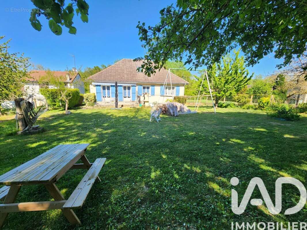 Maison 130 m² à Bourdenay  - photo 2