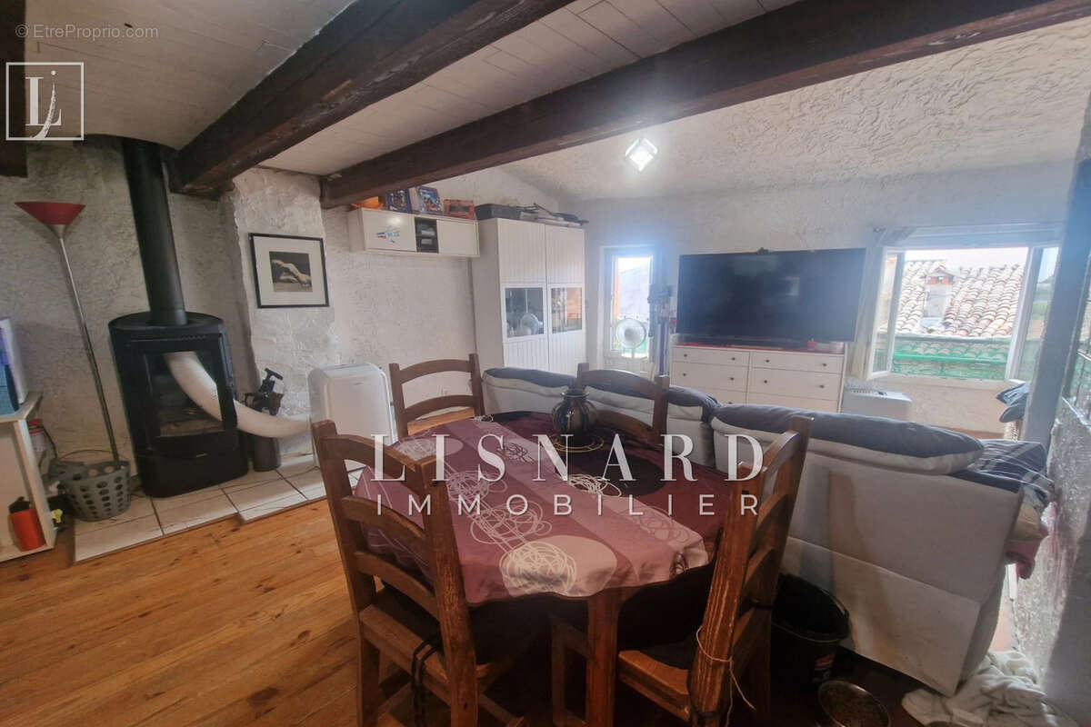 Appartement 74 m² à Vallauris  - photo 3