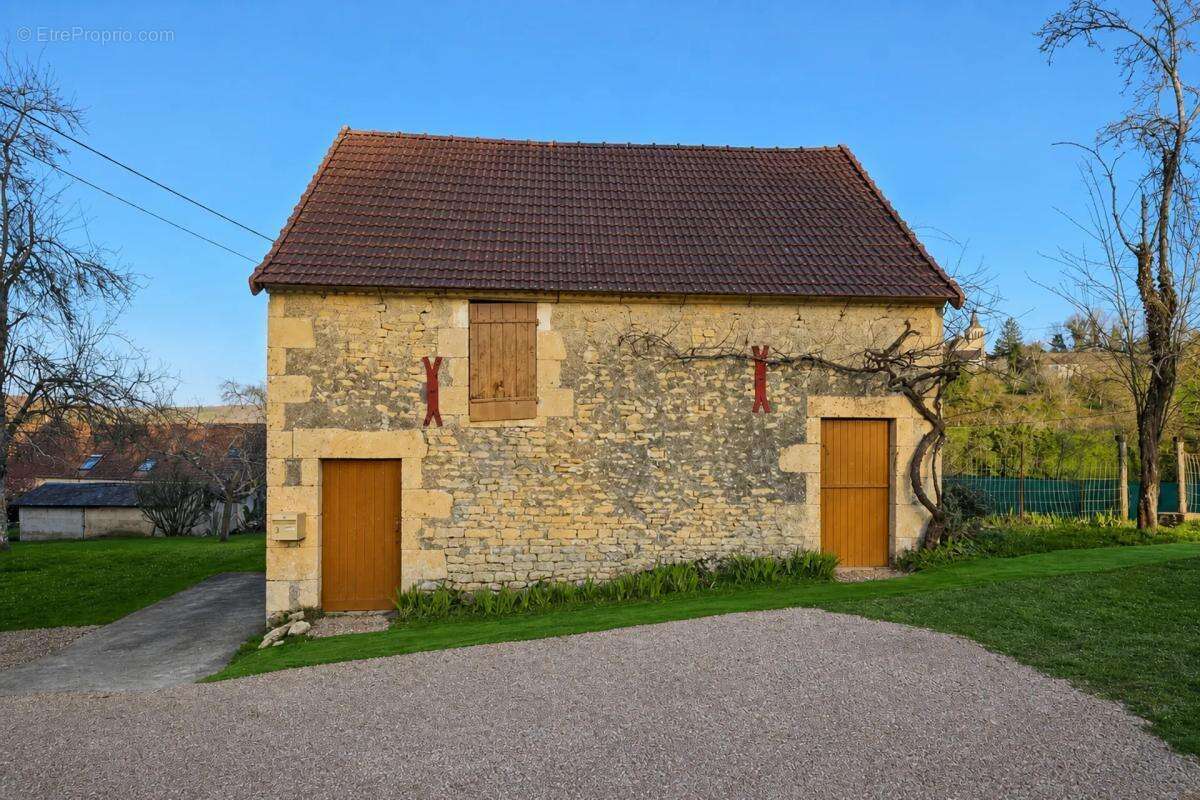 Charmante maison 3 pièces avec grand terrain - photo 18