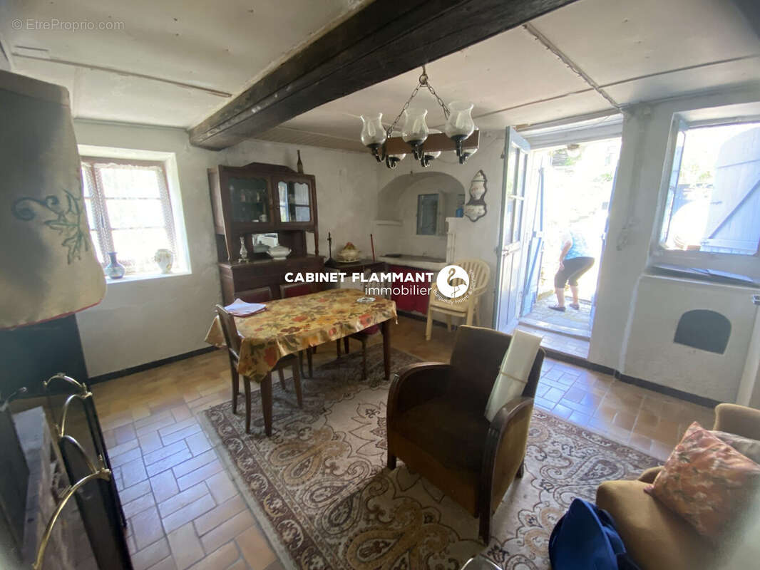 Maison 80 m² à Bussy-Le-Grand  - photo 6
