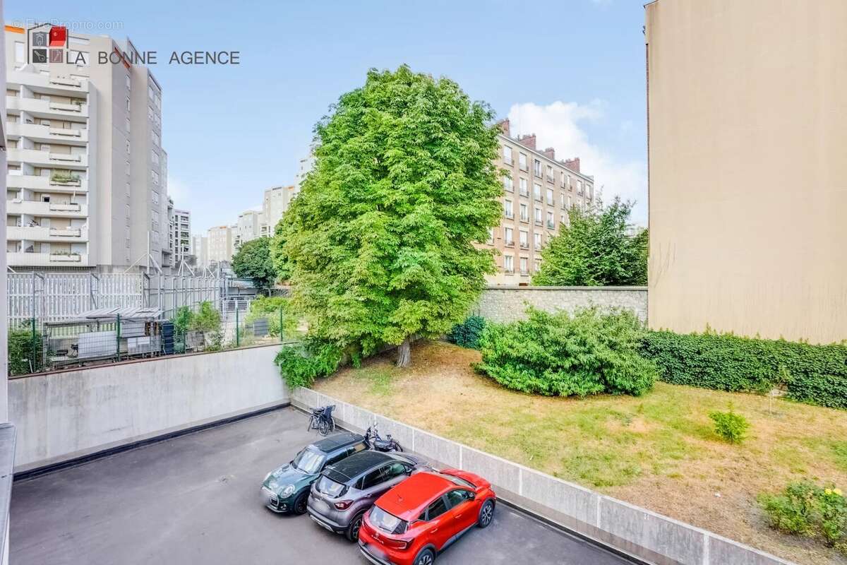 Mairie de Montreuil  Studio lumineux de 27 m² sans vis à vis - photo 11