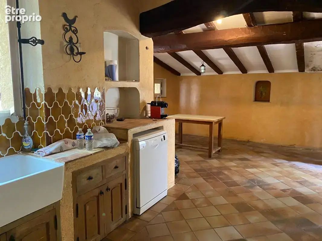 Maison Le Revest Les Eaux 10 pièce(s) 399 m2 - photo 16