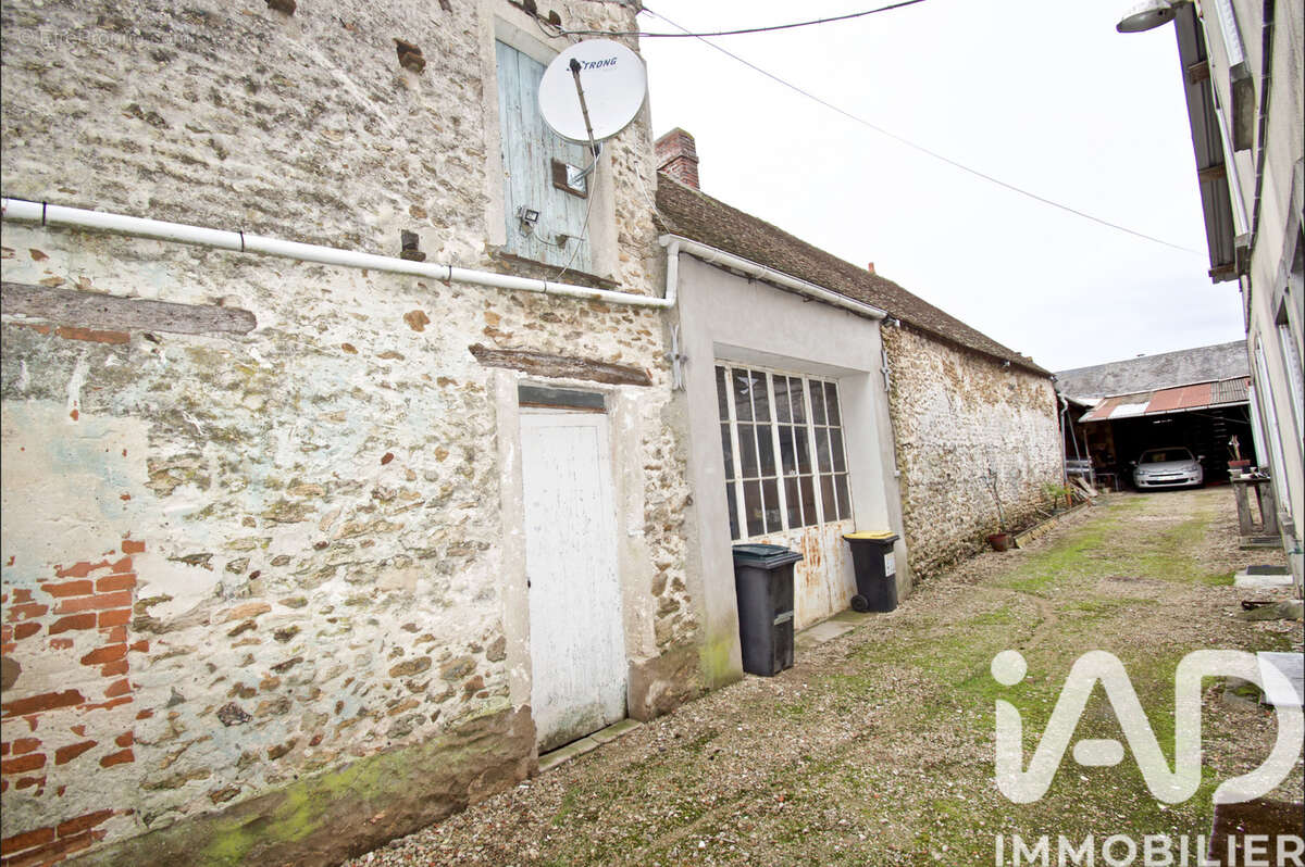 Maison 104 m² à Merobert  - photo 3