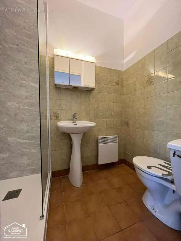   - Appartement à SAINT-MICHEL-CHEF-CHEF