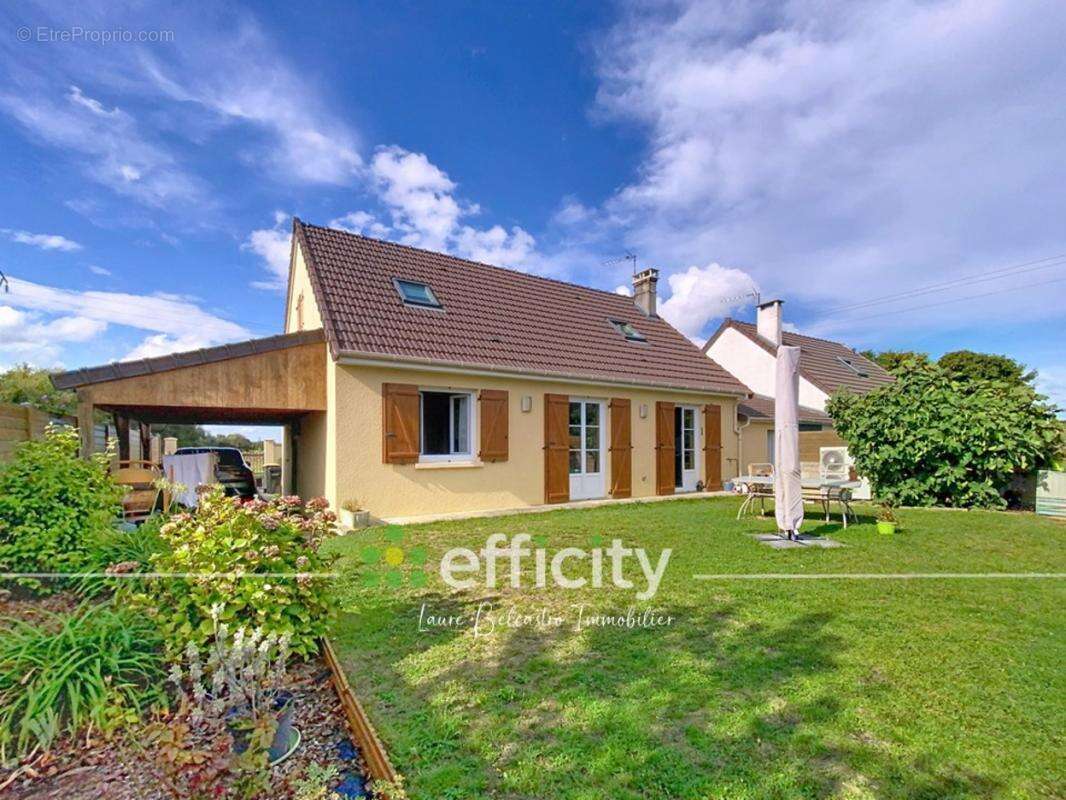 Maison à GRISY-SUISNES