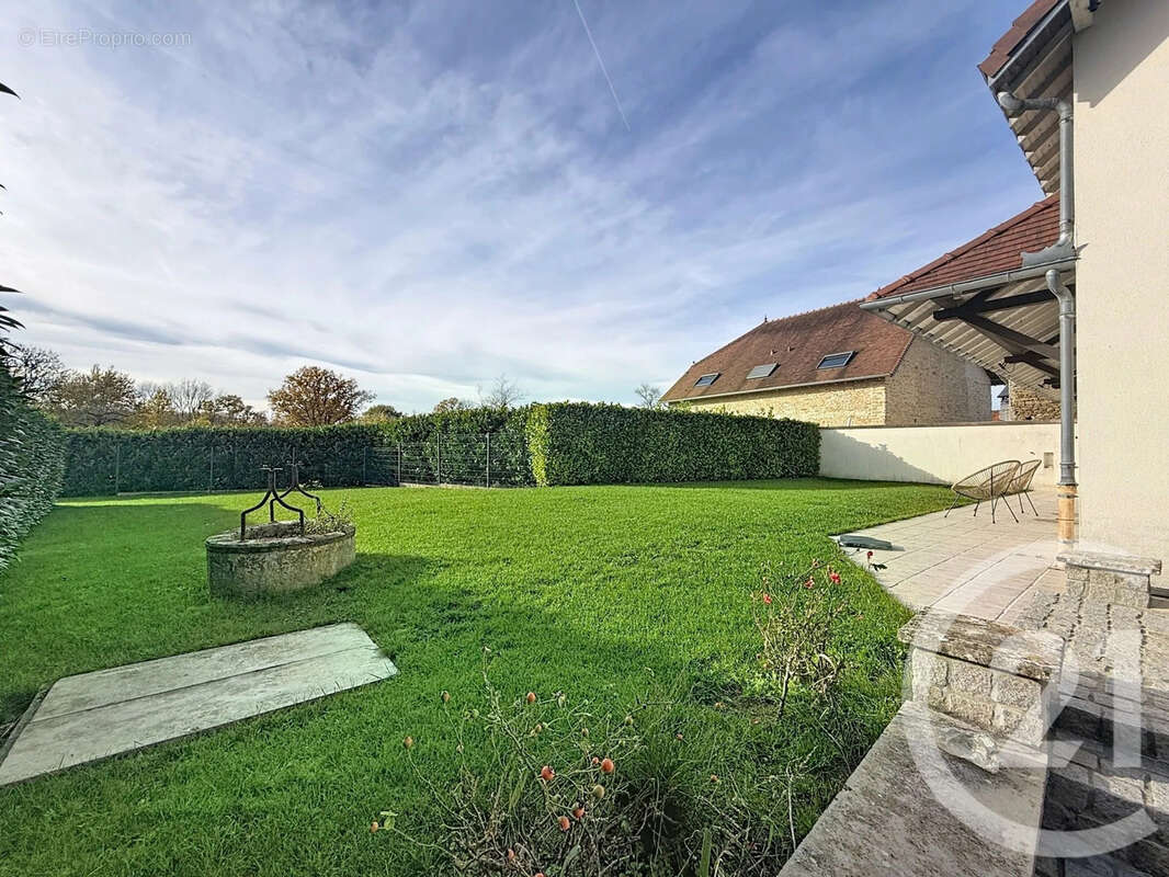 Maison 185 m² à Fralignes  - photo 21