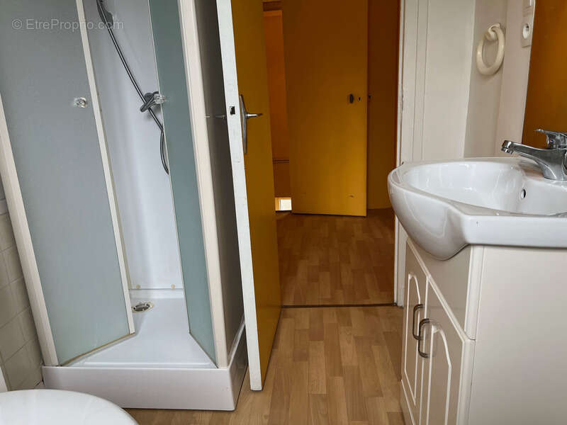 Maison à SAINT-SEVER-CALVADOS