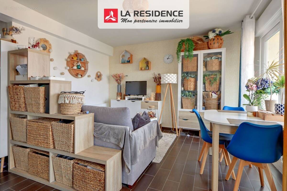 Appartement à BEAUCHAMP