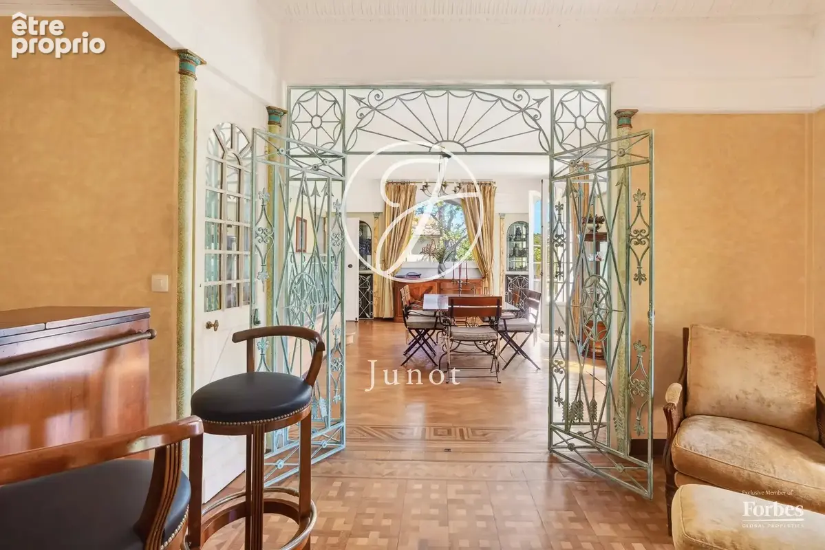 Suresnes - RAGUIDELLES - Maison 498m² - Terrain 1200m² - photo 9