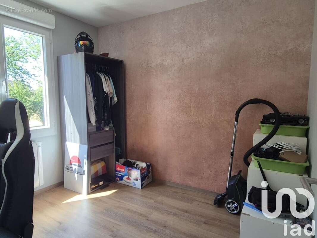 Photo 8 - Maison à ITEUIL