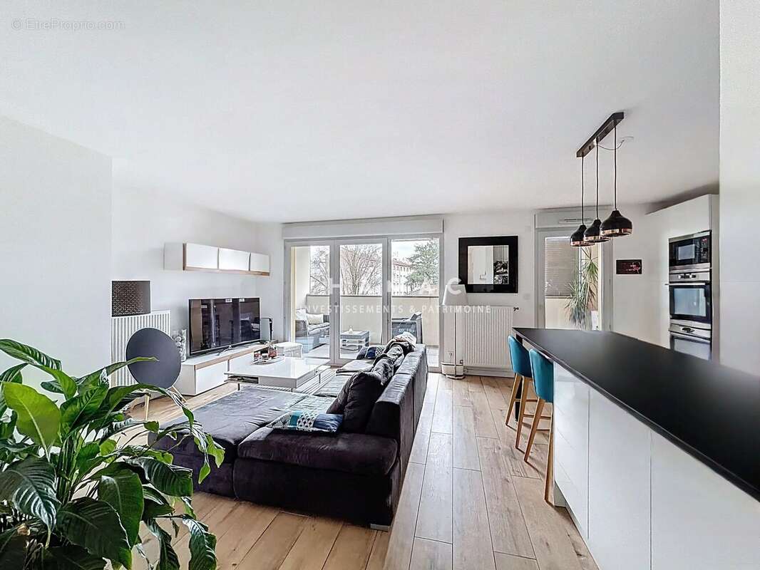 Appartement à CALUIRE-ET-CUIRE