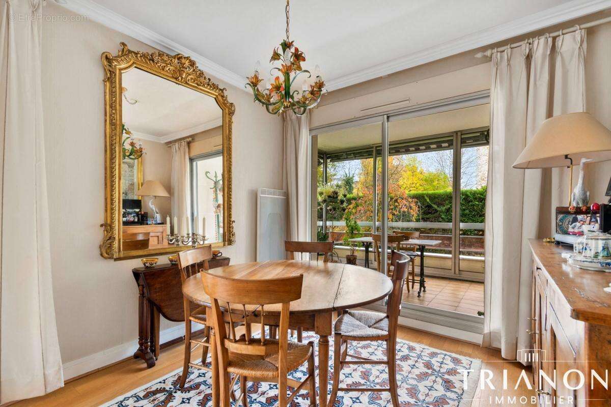 Grand appartement avec exterieur et ascenseur - photo 7