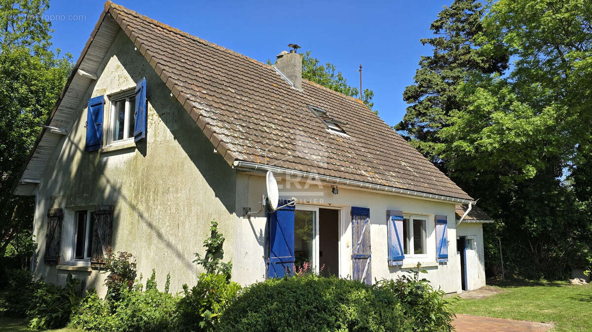 Maison à SOTTEVILLE-SUR-MER
