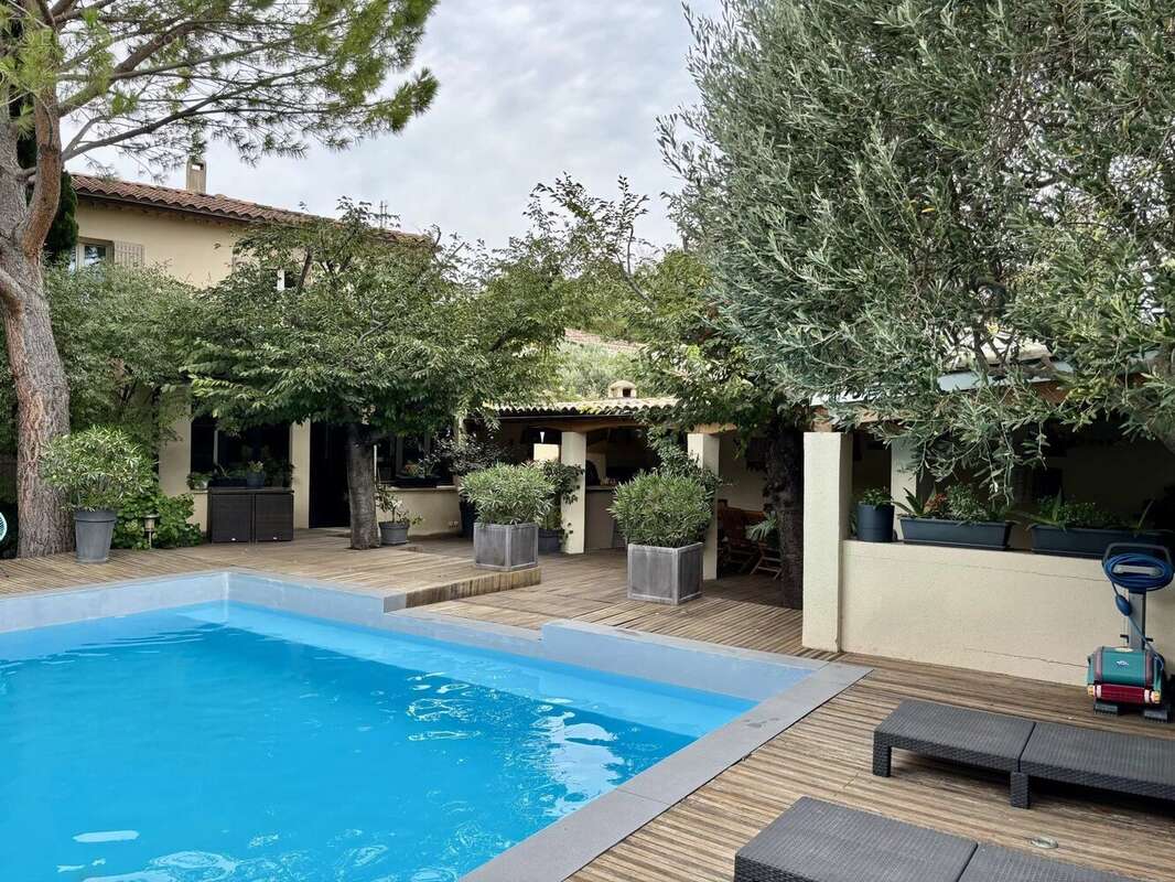 Maison à LES ANGLES