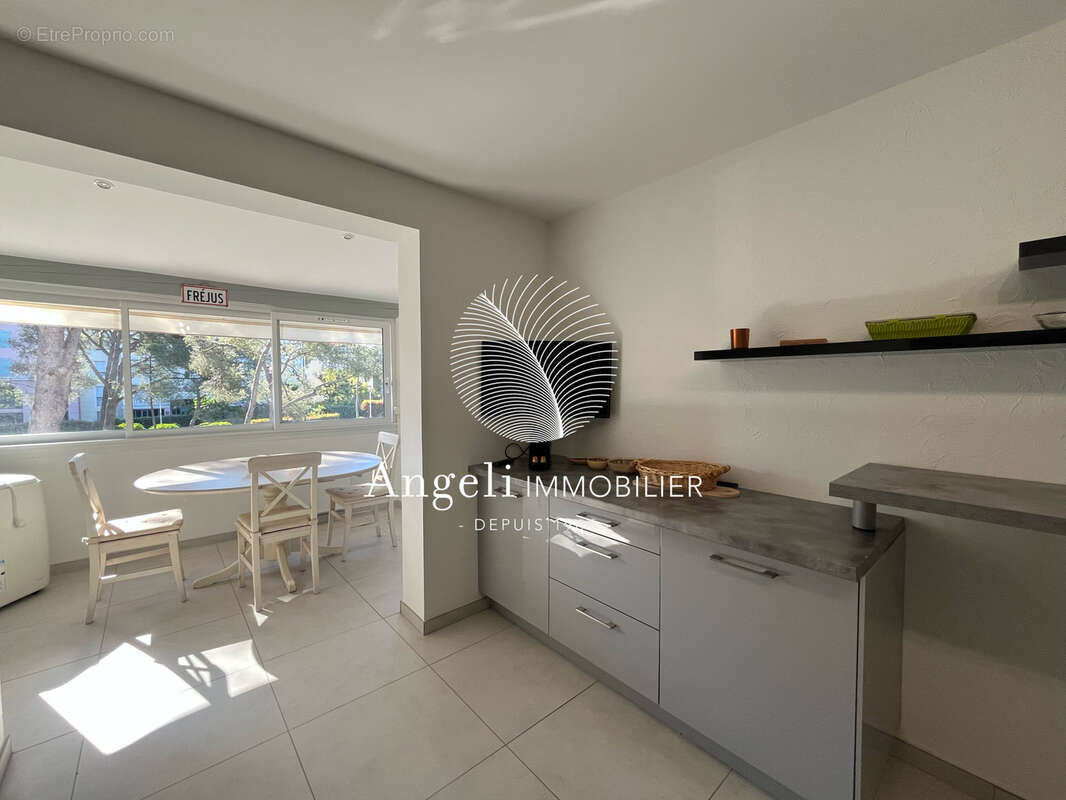 Appartement à FREJUS
