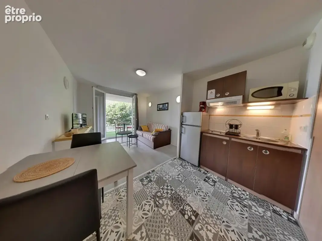 Est de PAU, Haut d'IDRON Appartement récent 2 pièces Meublé avec Terrasse SUD et Parking privé couvert et sécurisé - photo 2