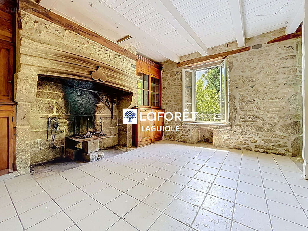 Maison Argences En Aubrac 8 pièce(s) 344 m2 - photo 12