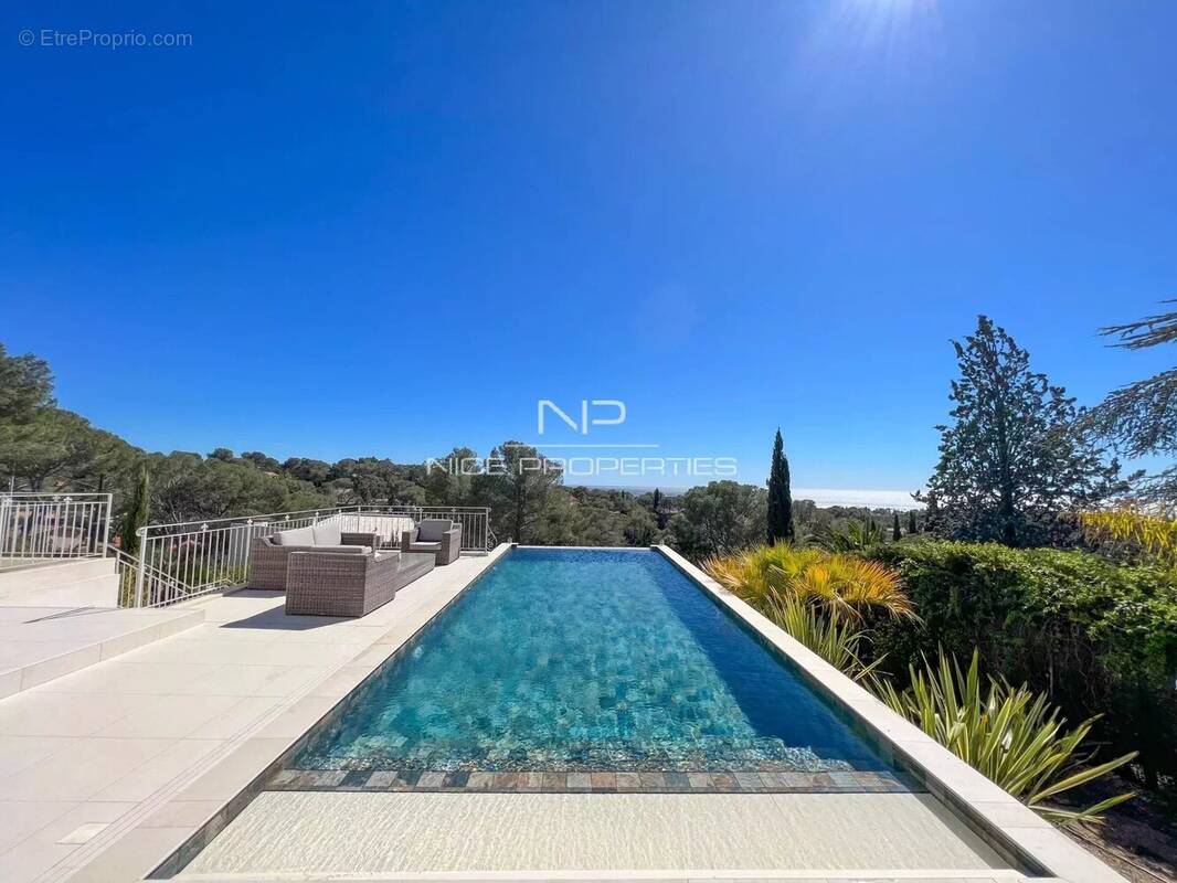 Maison à SAINTE-MAXIME