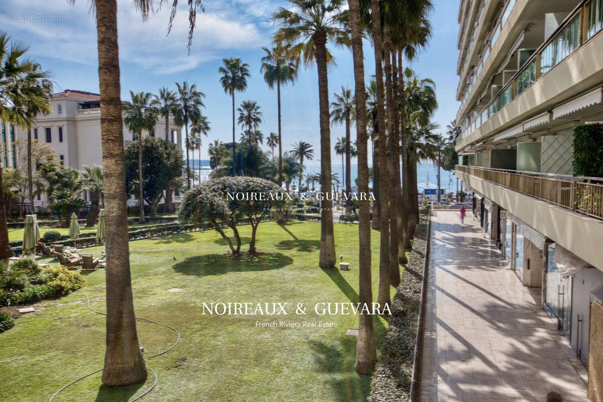 Appartement à CANNES