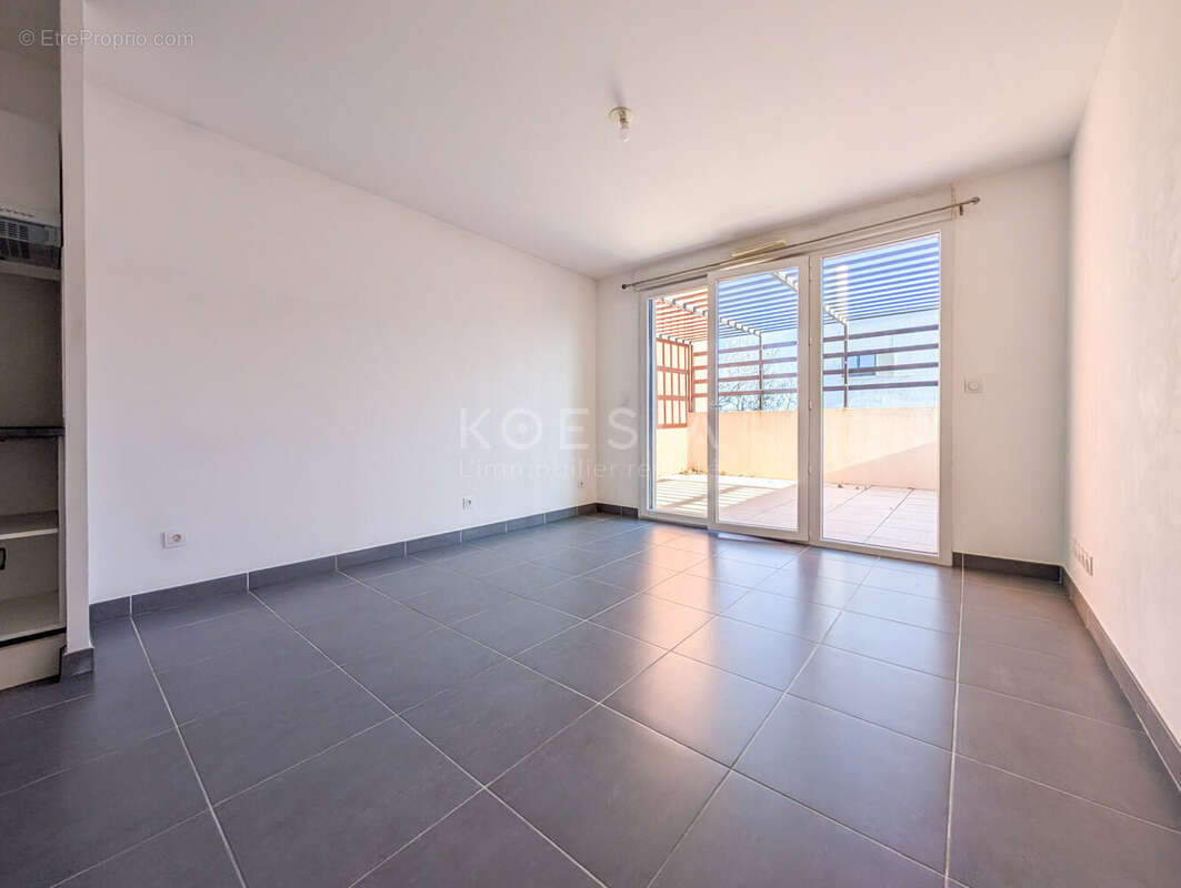 Appartement à SAINT-JEAN-DE-VEDAS