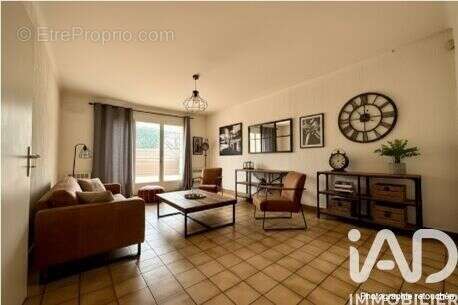 Photo 3 - Appartement à PERNES-LES-FONTAINES