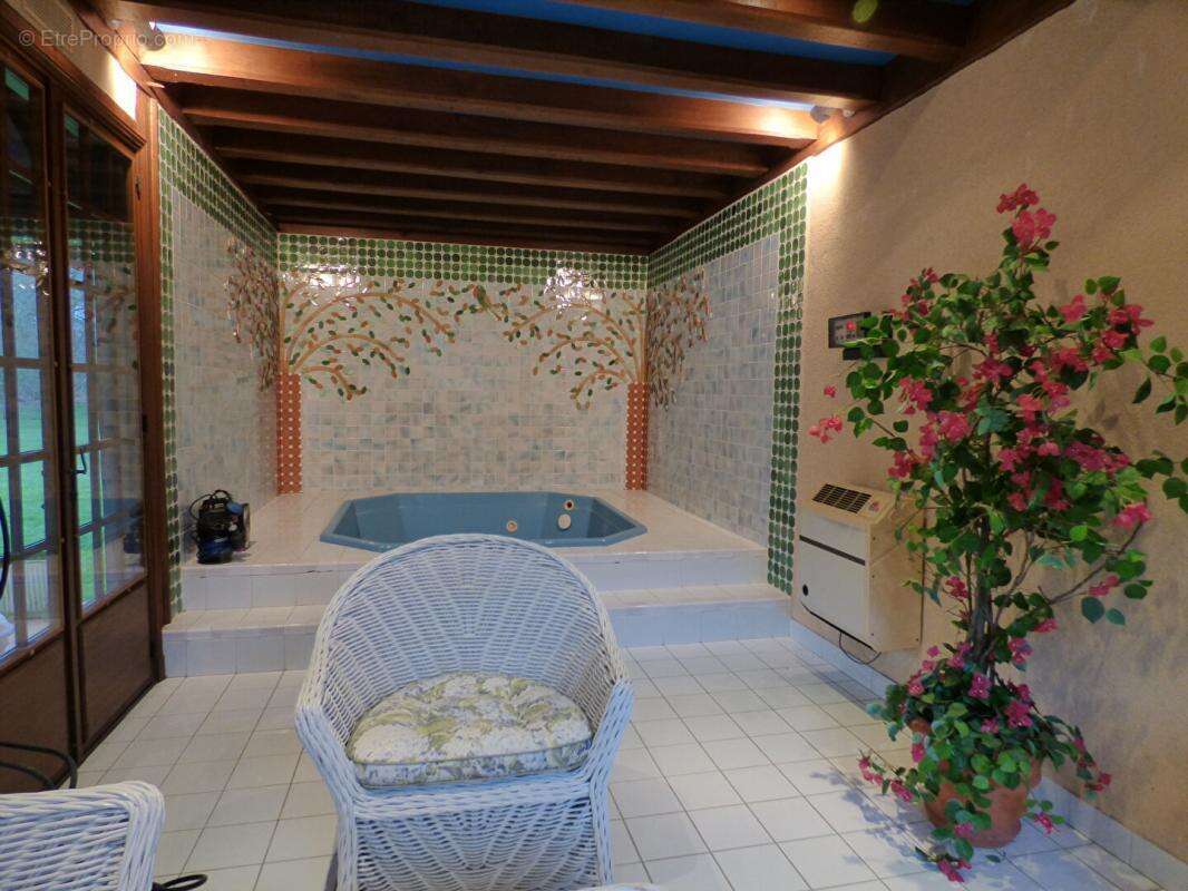 Maison à AUTRY-LE-CHATEL