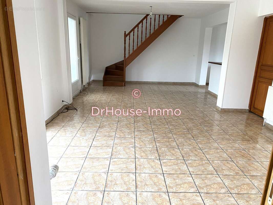 Maison à COURCELLES-LES-LENS