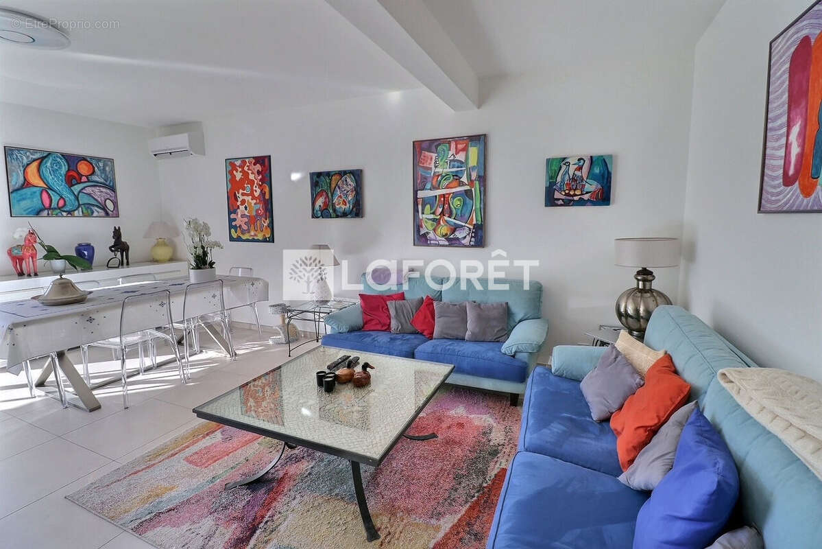 Appartement à SAINT-RAPHAEL