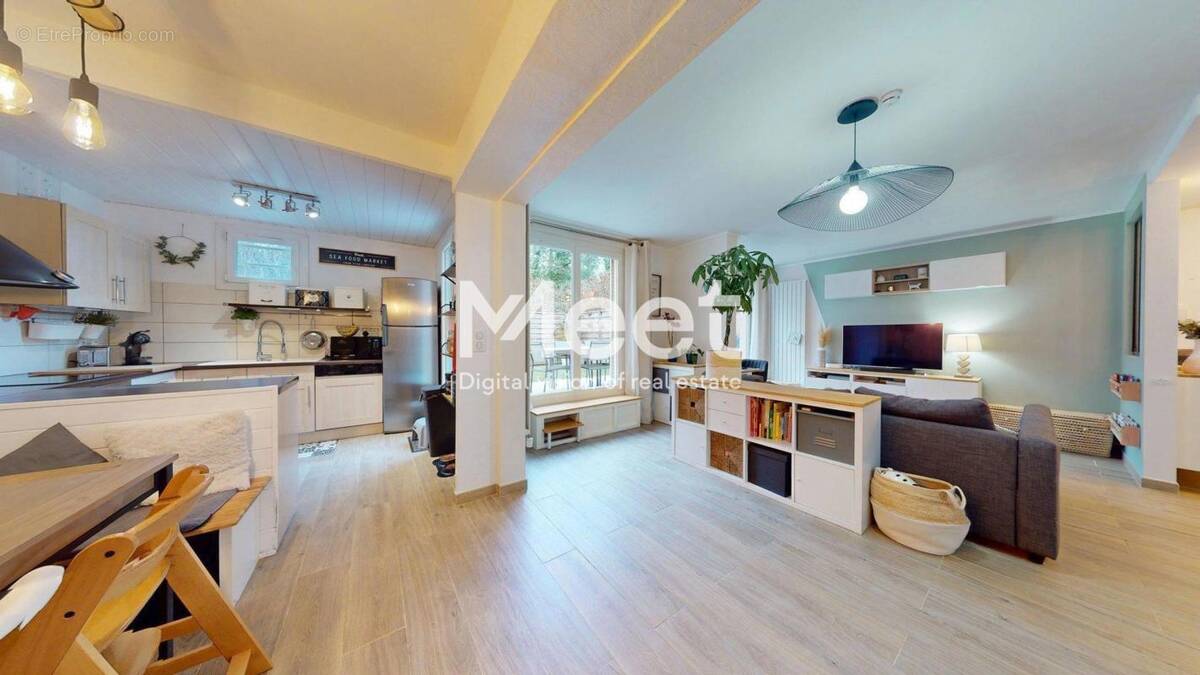 Appartement à MAUREPAS