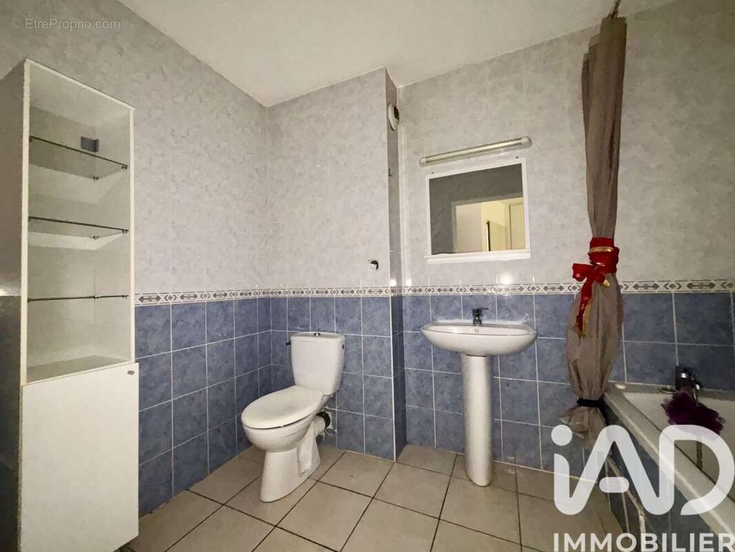 Appartement 33 m² à Vaux-En-Beaujolais  - photo 4