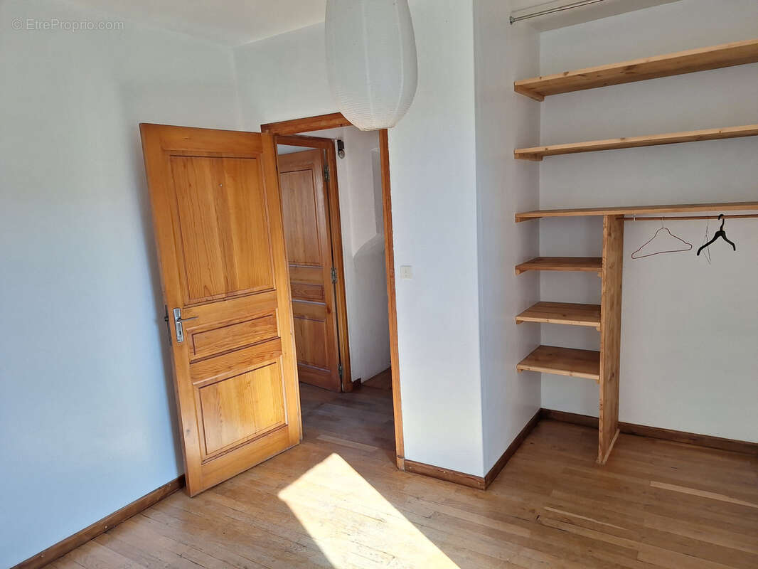 Maison à SAINT-JEAN-CHAMBRE