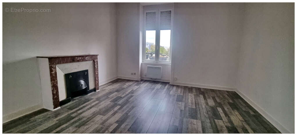 Appartement à GRIGNY