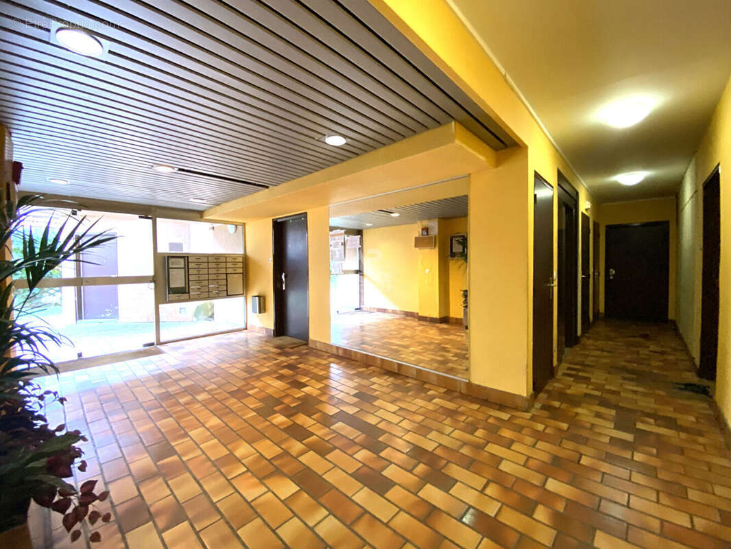 Appartement à NANTERRE